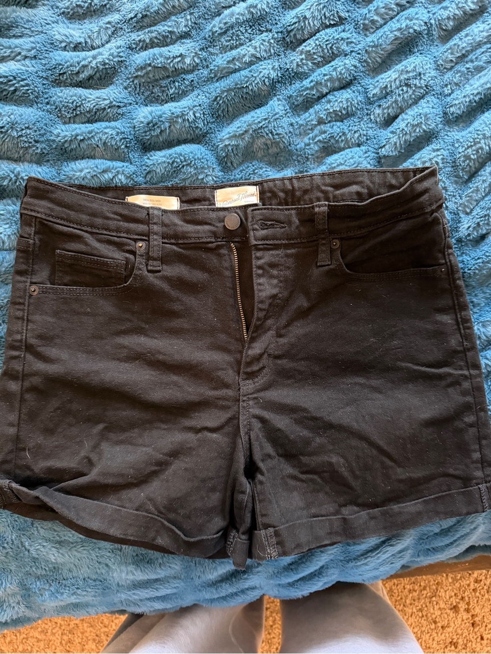 Universal Thread Black Denim Mid-Rise Jean Shorts
